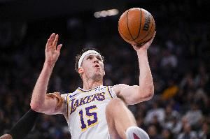 落选秀→最强三当家!3次绝杀&本季1394万 里夫斯未来该拿多少?